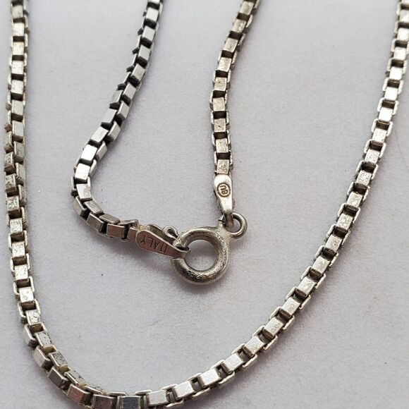 Sterling Silver 18" Box Chain Necklace Thick Chain 925 - Picture 2 of 4